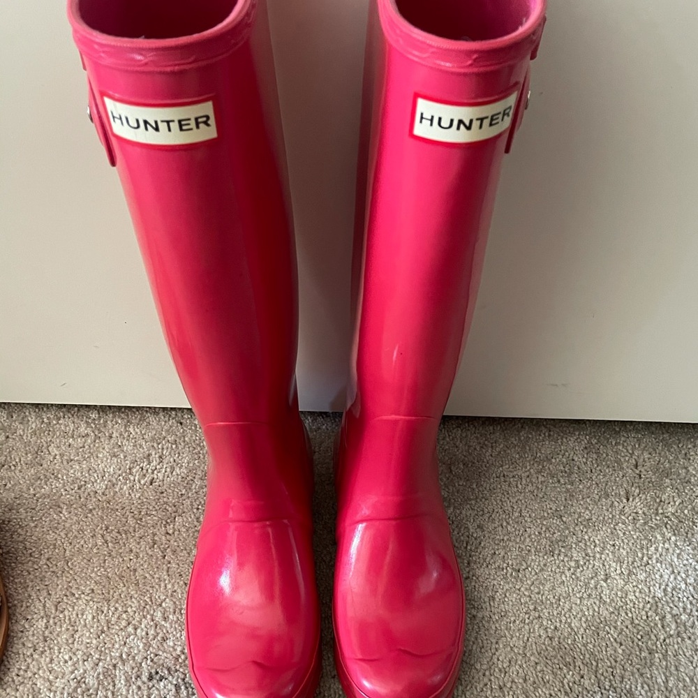 Hunter pink rain boots
